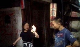 青岛大妈爆料事件真相视频,还原事件背后真相